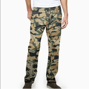 Levi’s Camouflage Chinos
